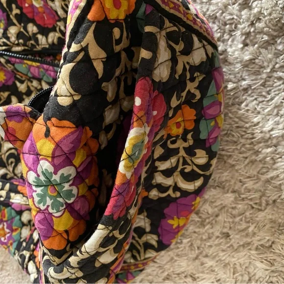 VERA Bradley small duffel bag - Picture 6 of 7